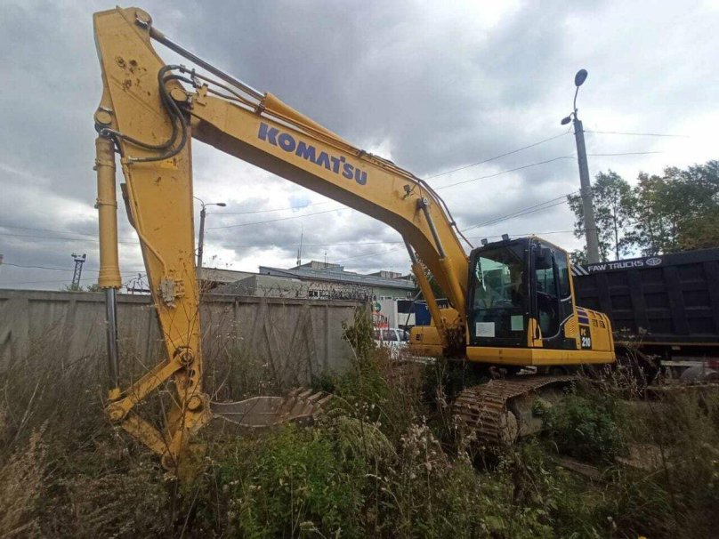 Комацу рс210-10мо