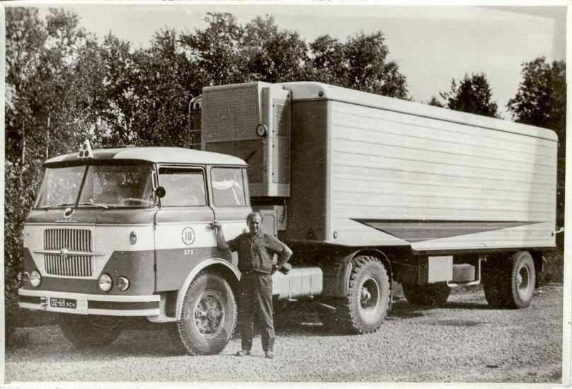 Skoda 706 тягач