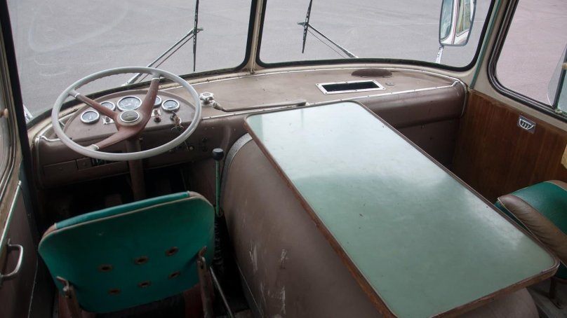 Шкода 706 кабина