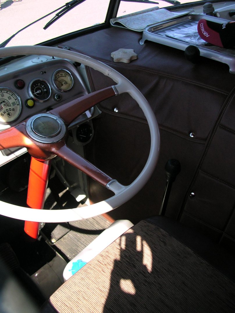 Skoda 706rttn кабина