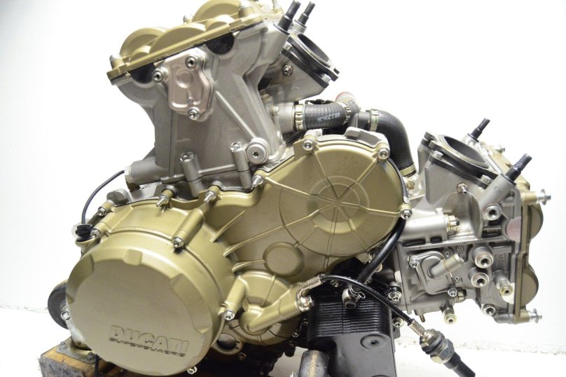 Ducati 1199 engine