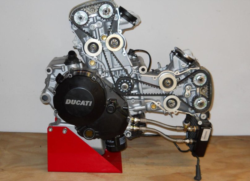 Мотор Дукати