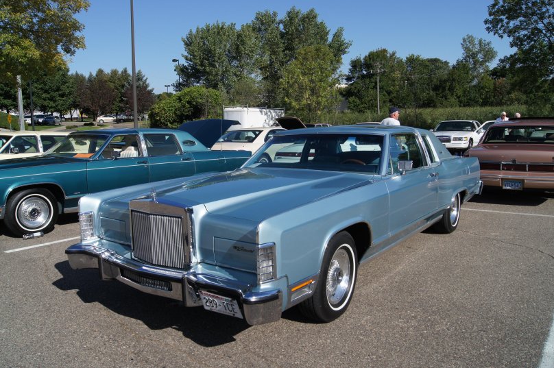 Линкольн Континенталь 79