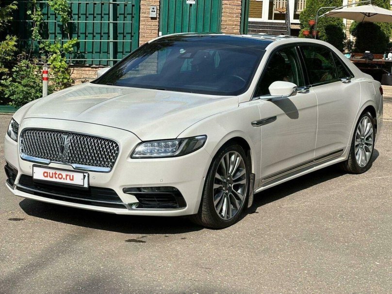 Linkoln Continental 2020