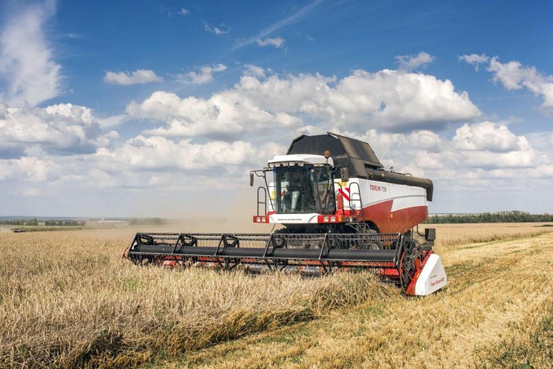Комбайн Торум 750