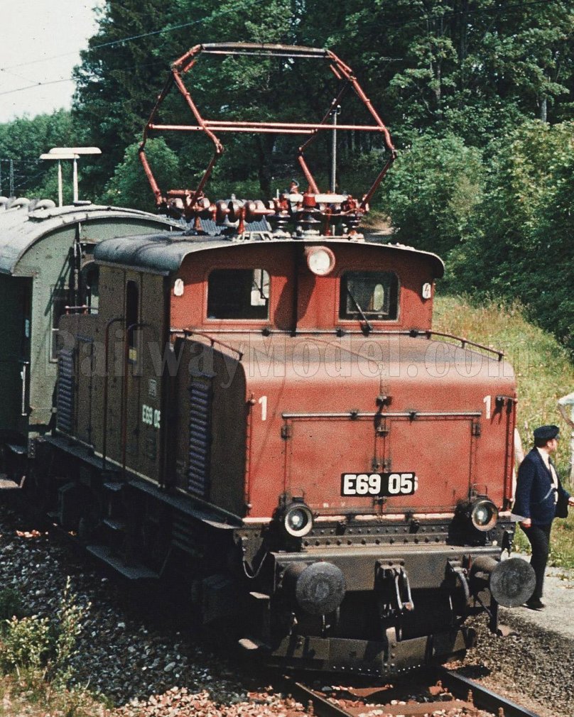 E69 электровоз