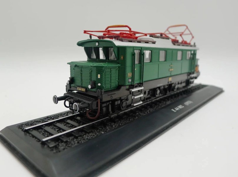 Atlas Train models 1/87