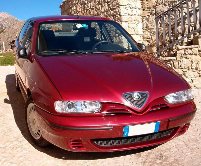 Alfa Romeo 146, 2000