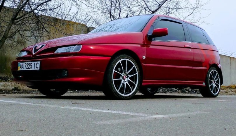 Альфа Ромео 145 боксер