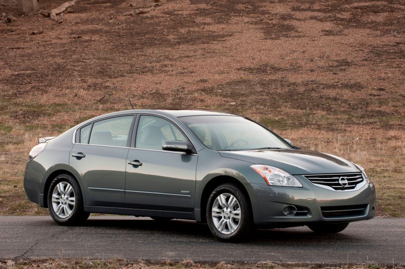Nissan Altima Hybrid 2010