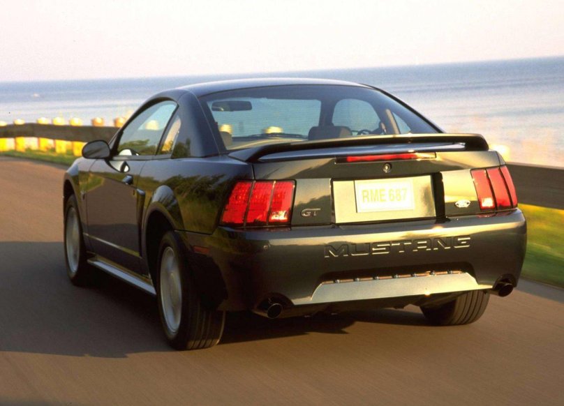 Форд Мустанг 1998-2004