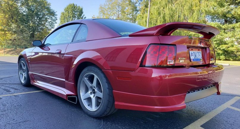 Ford Mustang SVT Cobra r 2000
