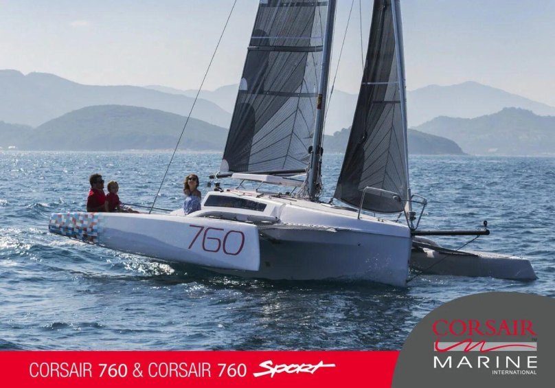 Corsair 760 тримаран
