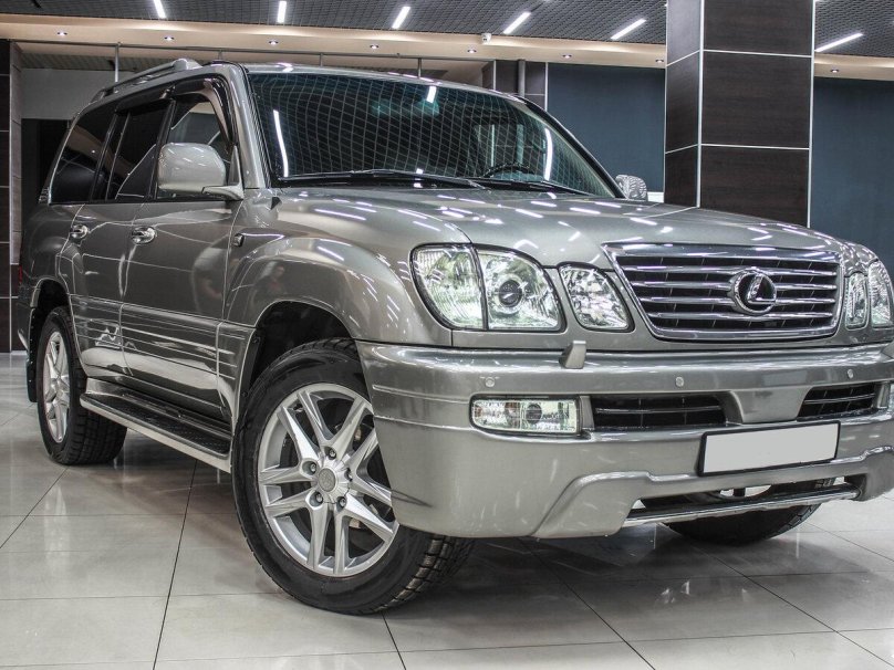 Lexus lx470 серебристый