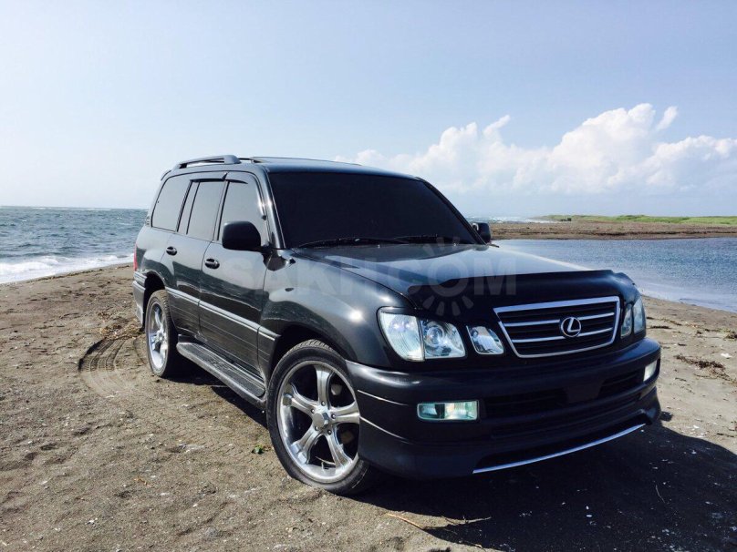 Лексус ЛХ 470