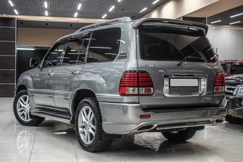 Lexus LX II 470