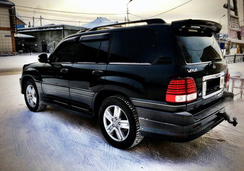 Тойота ленд Крузер 100 тонированный