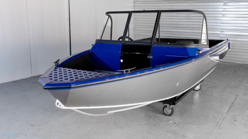 Windboat 4.5 DCX