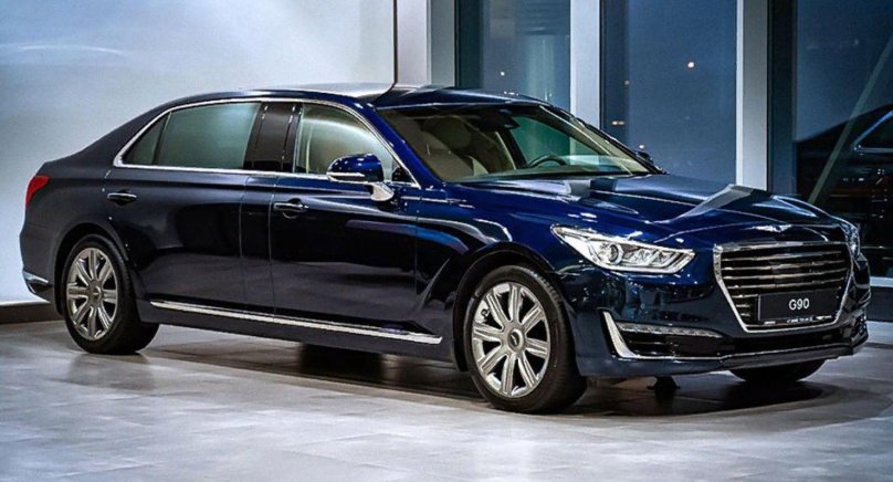 Genesis g90 Limousine
