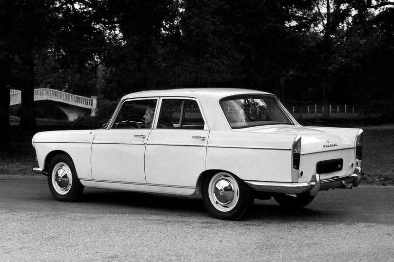 Пежо 404 универсал