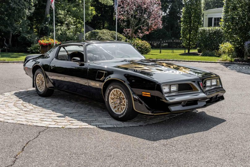 Pontiac Firebird 1977