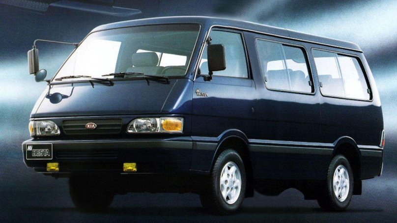 Мазда Бонго е 2200