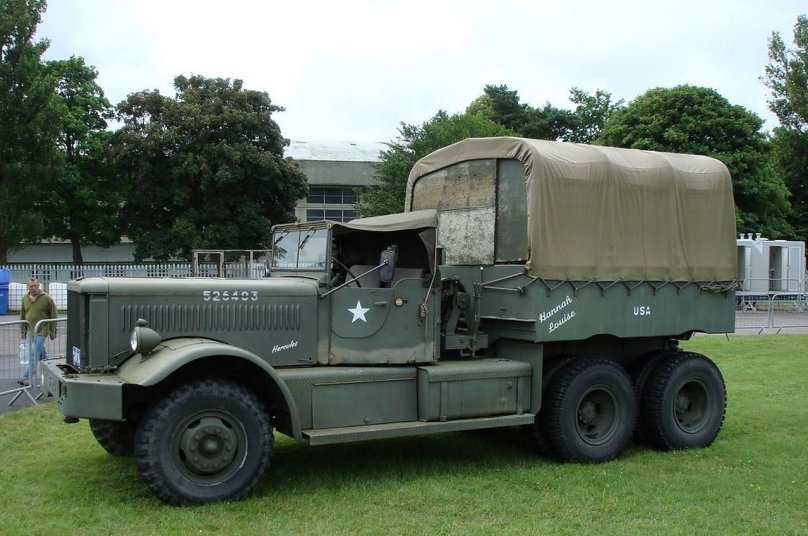 Тягач Даймонд т-981