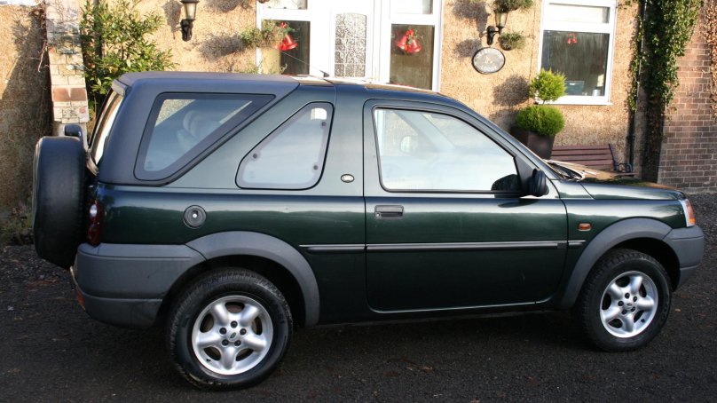 Ленд Ровер Фрилендер 1999