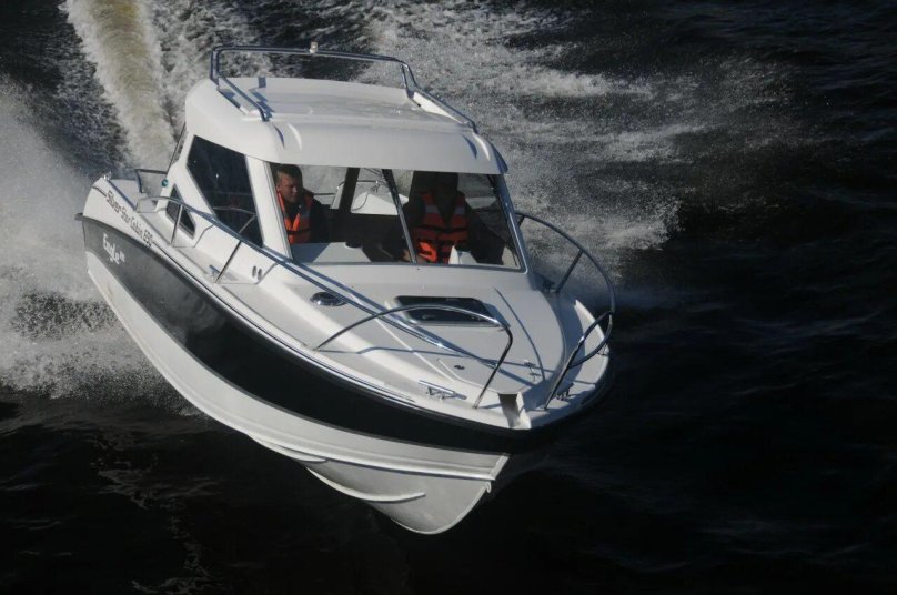 Катер Silver Eagle Star 690