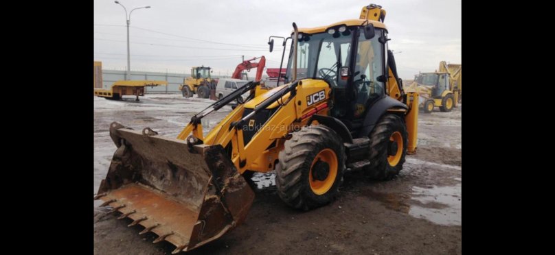 Экскаватор-погрузчик "ICB-3cx