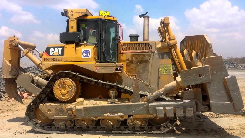 Бульдозер Cat d9r