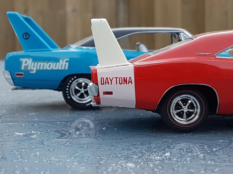 Plymouth Superbird и dodge Daytona