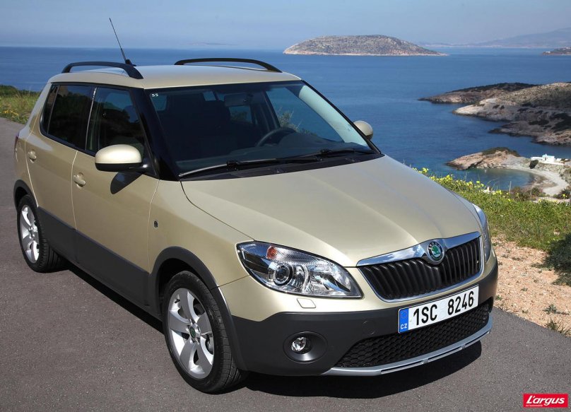 Шкода Фабия Скаут