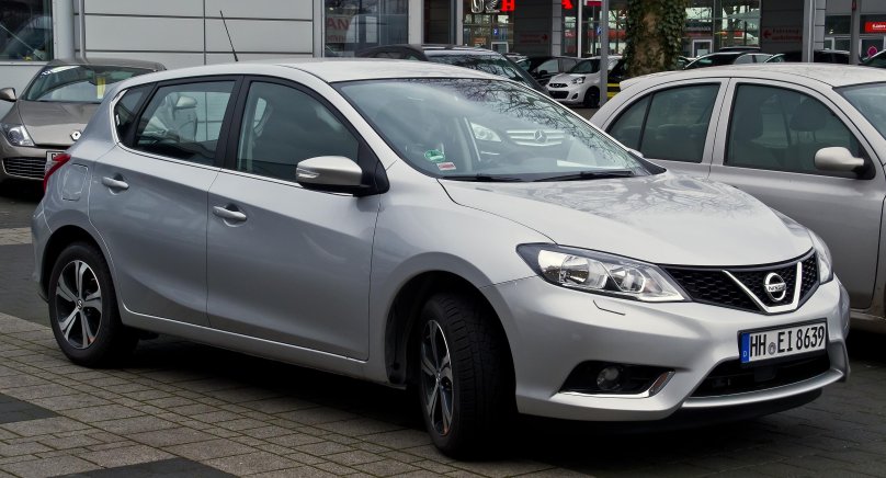 Nissan Pulsar 2015