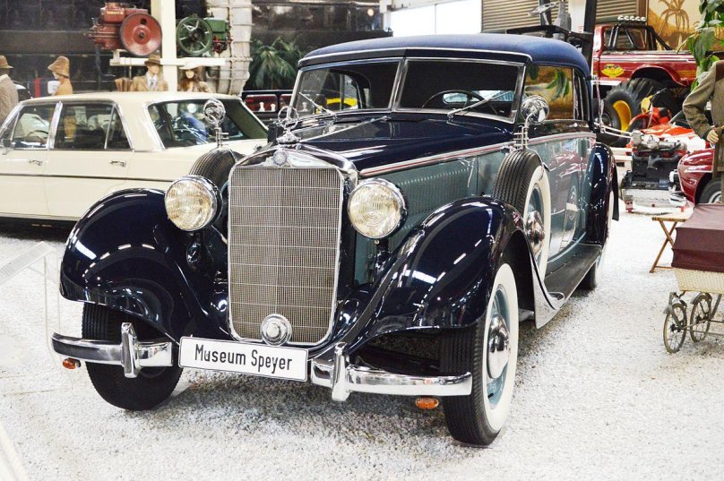 Mercedes Benz 1938 320_ w142