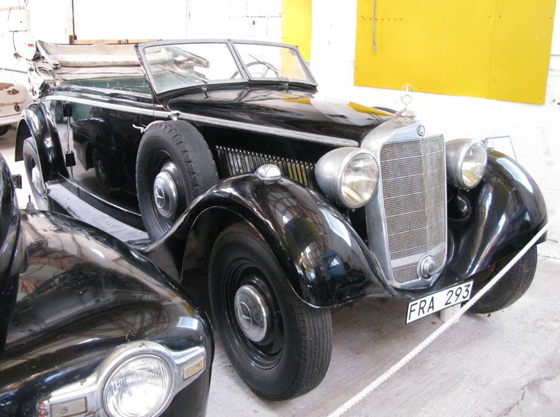 Мерседес w21