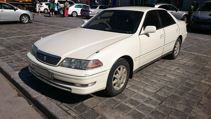 Toyota Mark 2 grande