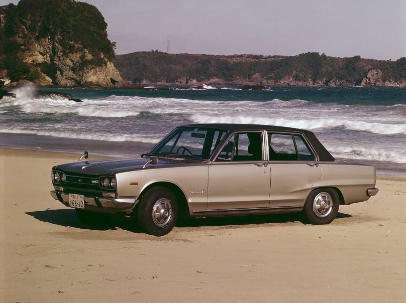 Nissan Skyline 2000 c10