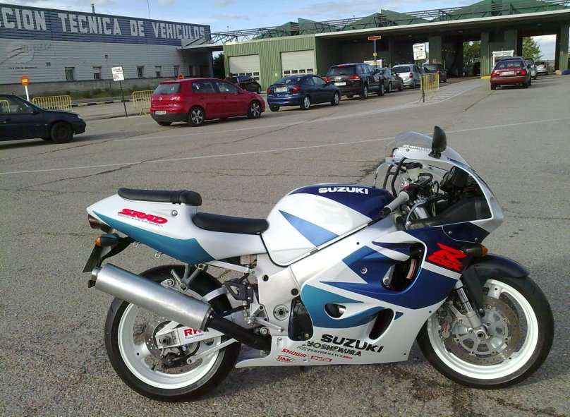 Suzuki GSXR 750 1998