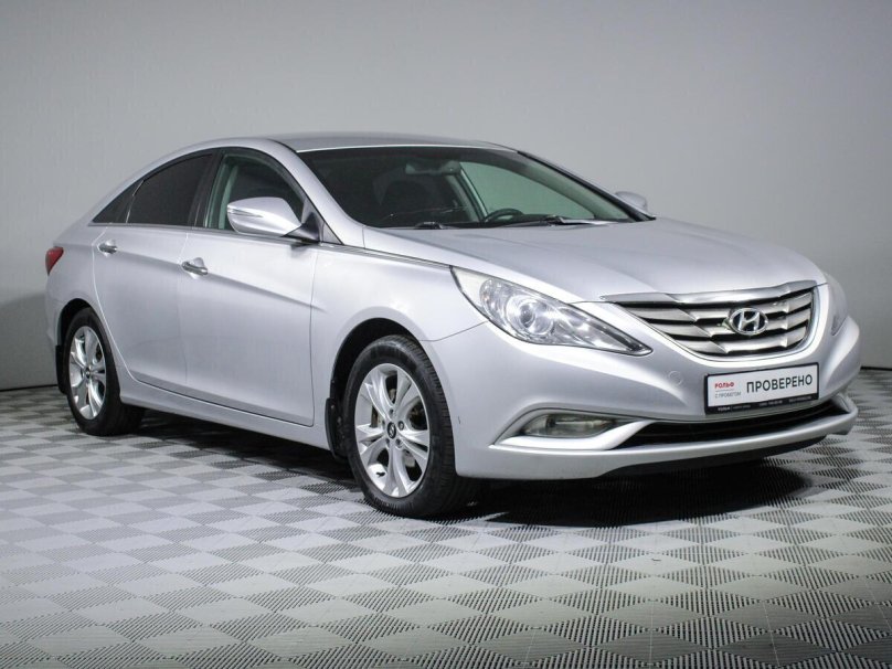 Хендай Соната 2011 года