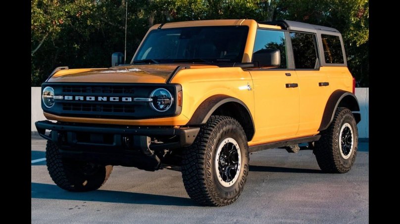 Форд Бронко 2022
