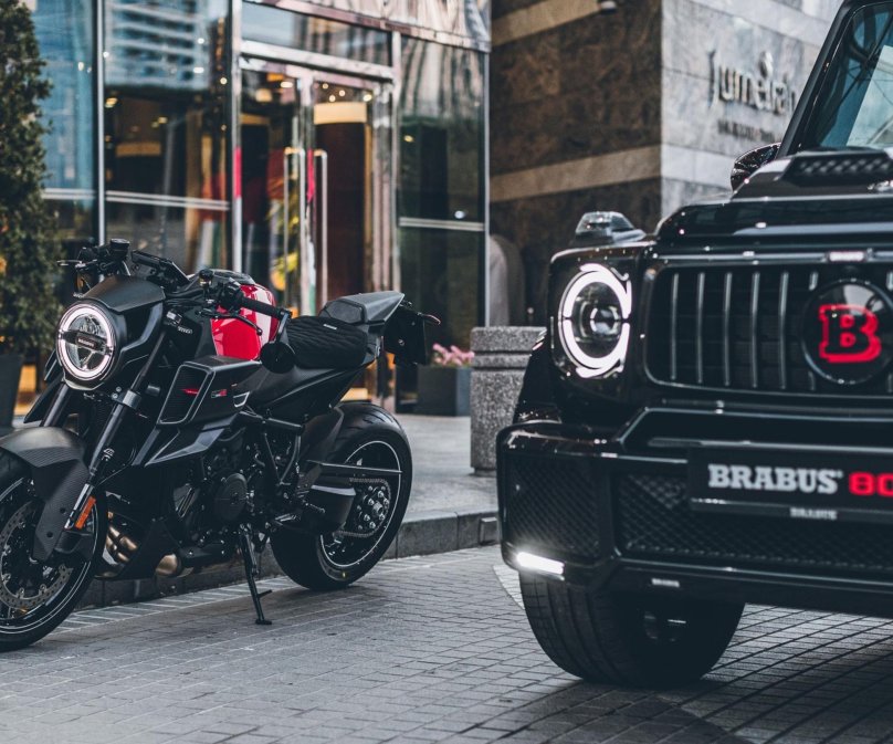 Мотоцикл Brabus 1300r