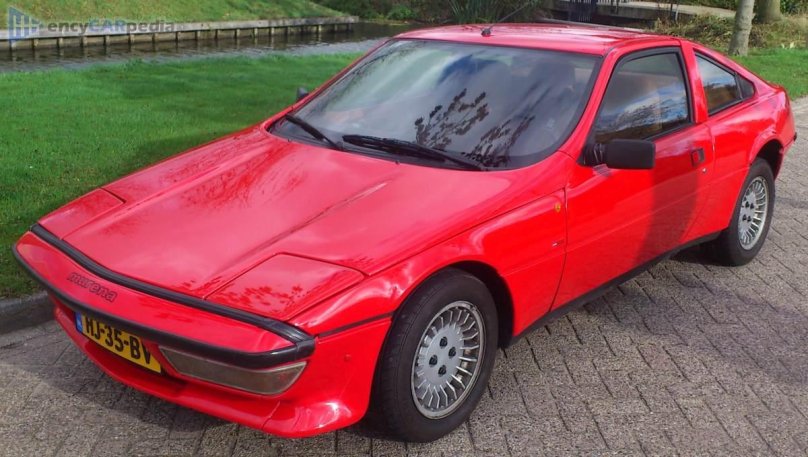 Матра мурена машина