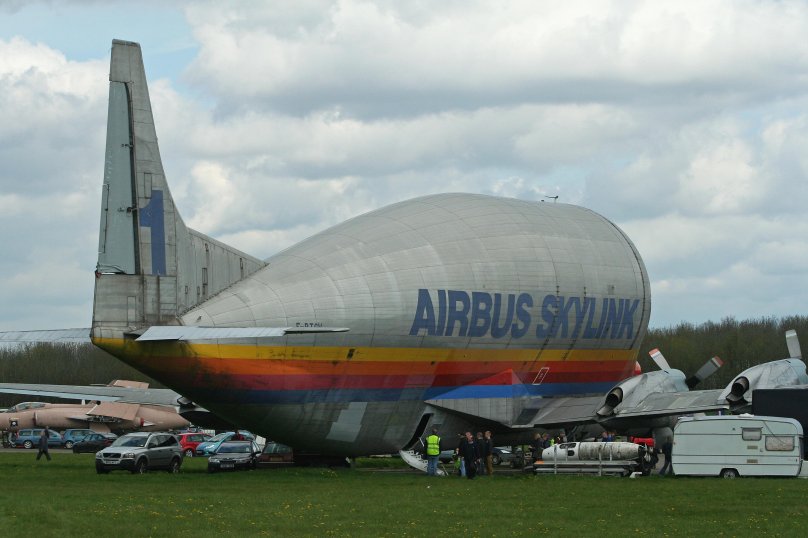 Aero Spacelines super Guppy внутри