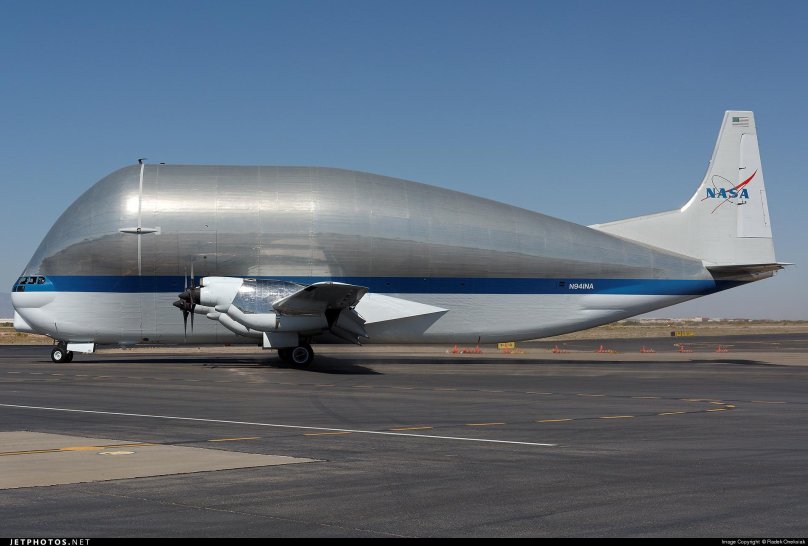 Aero Spacelines super Guppy транспортный самолёт
