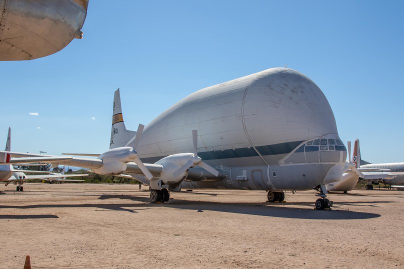 Super Guppy 377sg