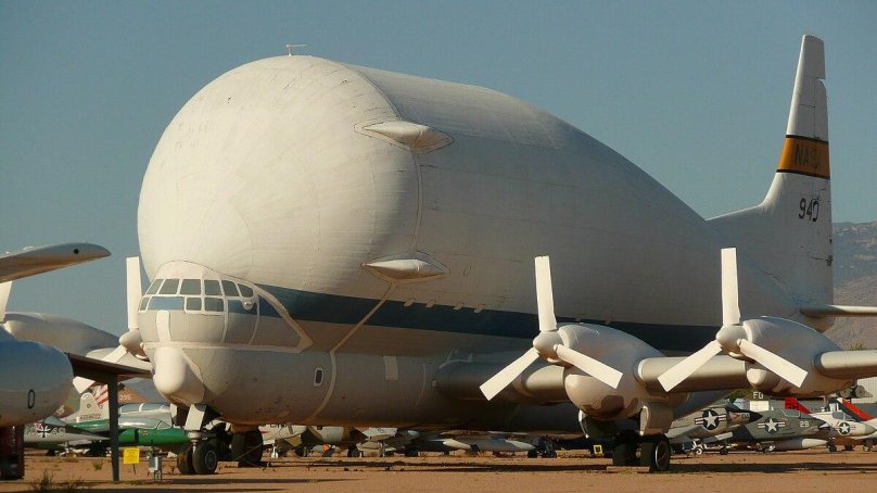 Super Guppy 377sg