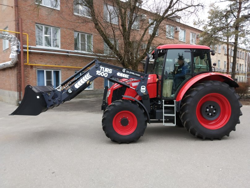 Трактор Ant 4135f