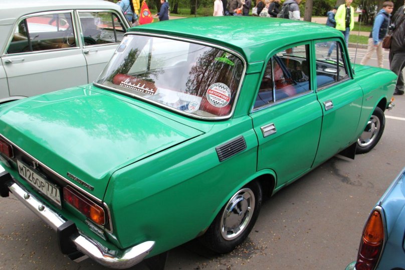 АЗЛК 2140 универсал