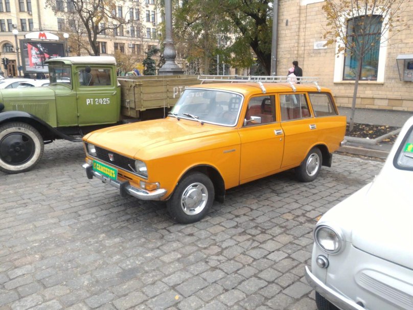 Москвич 2137 Кентавр